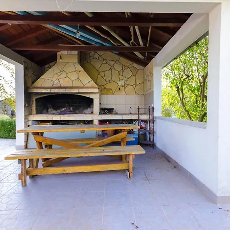 Mirko R * لوبار