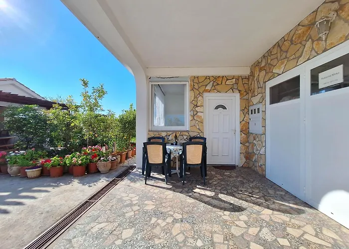 Mirko R Apartamento